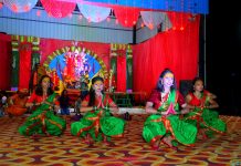 आरेडिका में सजा माँ दुर्गा का दरबार महिलाओं ने किया डाण्डिया