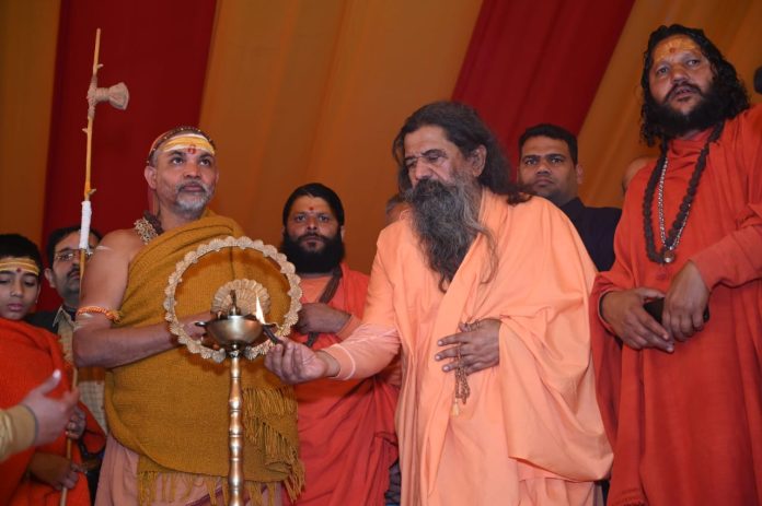 ज्योतिर्मठ शङ्कराचार्य ने किया परमधर्मसंसद् का उद्घाटन