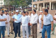 गंगा स्नान को शुकतीर्थ पहुंचे श्रद्धालू,डी एम व एस एस पी ने किया दौरा