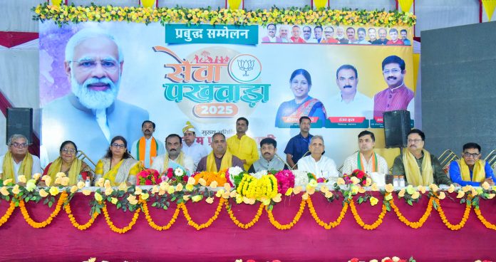 जनसेवा और राष्ट्रसेवा को समर्पित रहा है प्रधानमंत्री नरेंद्र मोदी का जीवनः नन्दी