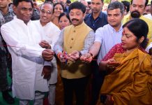 मंत्री नन्दी ने किया स्वदेशी मेले का उद्घाटन, बोले – छोटे उद्यमियों की बड़ी उड़ान