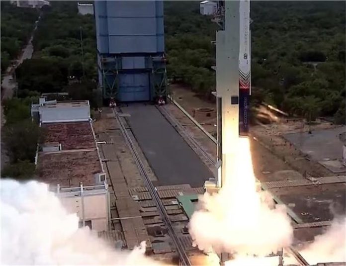 Vikram-1 Launch: भारत ने फिर रचा इतिहास, अंतरिक्ष में नई उड़ान
