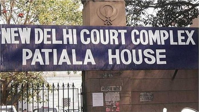 सुप्रीम कोर्ट सुनवाई में बाधा मामला: दिल्ली कोर्ट ने दो लॉ स्टूडेंट्स को दी ज़मानत
