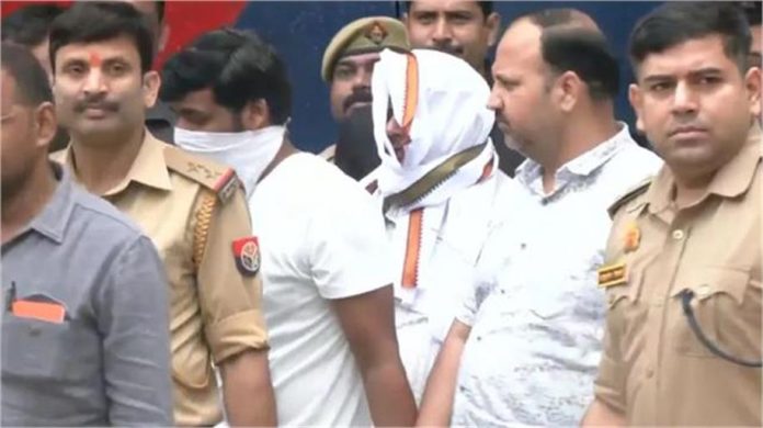 राम मंदिर चढ़ावा चोरी में बड़ा एक्शन: रिमांड मिलते ही मास्टरमाइंड को ले गई पुलिस, अब खुलेगी संपत्तियों की पोल