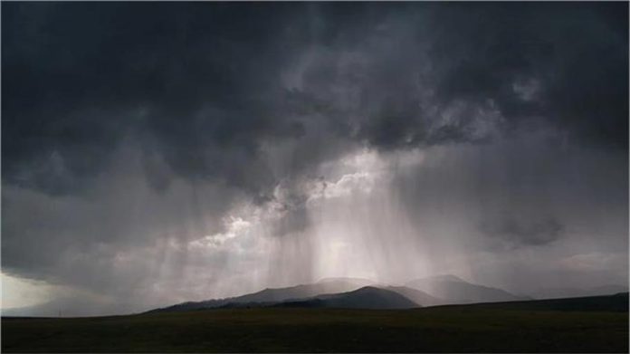 Heavy Rain Warning: अगले 4 दिन कहर बरपाएगी बारिश, कई राज्यों में आंधी-बिजली का अलर्ट, IMD की बड़ी चेतावनी