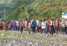 6 दिन बाद फिर शुरू हुई अमरनाथ यात्रा: बाबा बर्फानी के दर्शन के लिए श्रद्धालुओं का जत्था रवाना