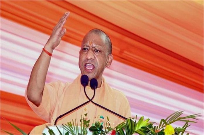 CM योगी का विपक्ष पर बड़ा हमला: कांवड़ यात्रा और हिंदू परंपराओं पर रोक का लगाया आरोप