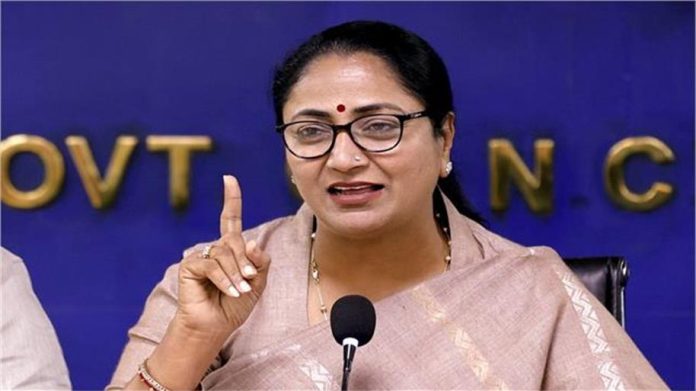 अब नहीं होगी कार्रवाई… पेपर लीक मामले से जुड़े सभी केस बंद करेगी दिल्ली सरकार
