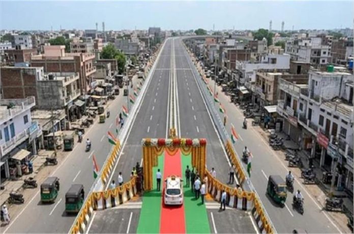 अब जाम से मिलेगी राहत, UP में होगा पहला 6-लेन फ्लाईओवर, CM Yogi देंगे राज्य को 429 करोड़ की सौगात