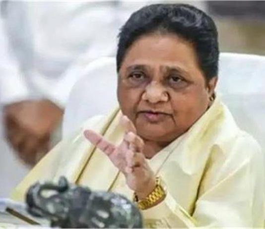 एक्शन में मायावती, BSP सरकार में मंत्री रहे अंटू मिश्रा को पार्टी से निकाला, दिया सख्त संदेश