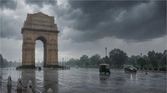 Delhi-NCR में भारी बारिश का Red Alert, वेस्टर्न डिस्टर्बेंस और मॉनसून से बिगड़ेगा मौसम, IMD की चेतावनी