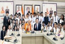 भारत-जापान की ताकत साथ आई तो बेहतर होगा भविष्य’, CM Yogi का जापानी छात्रों से संवाद