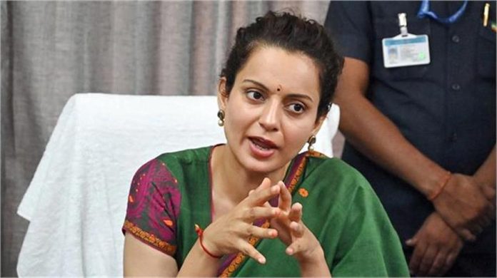 15 साल की लड़की के माफी वीडियो पर कंगना रनौत भड़कीं, बोलीं— हमारी बेटियां इतनी आसानी से क्यों हो रही हैं Manipulate?