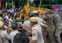 जंतर-मंतर पर प्रदर्शन पर उठे सवाल, सुप्रीम कोर्ट ने केंद्र से मांगा जवाब