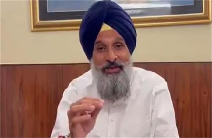 पंजाब में सियासी हलचल! अकाली-भाजपा गठबंधन को लेकर बिक्रम मजीठिया ने दिये ये संकेत
