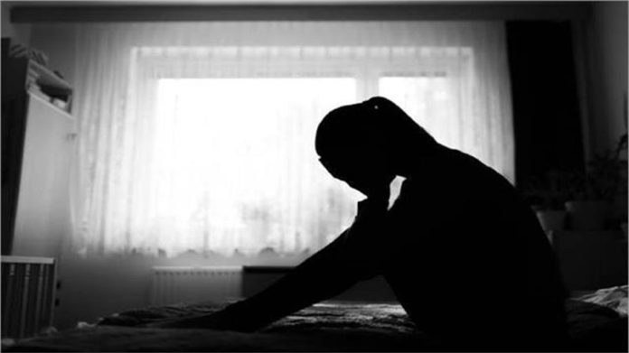 होटल के कमरे में युवती के साथ गंभीर अपराध, आरोपी गिरफ्तार — जांच जारी