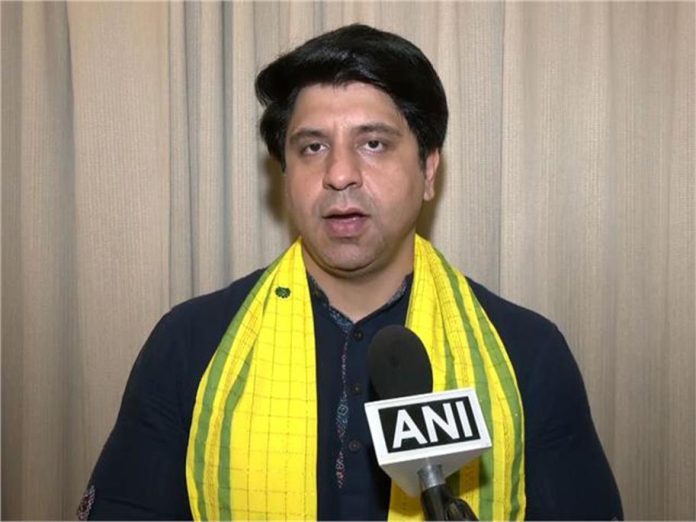 BJP को लगा बड़ा झटका, राष्ट्रीय प्रवक्ता शहजाद पूनावाला ने दिया इस्तीफा