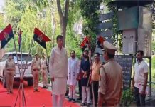 उन्नाव में राष्ट्रगान के बीच मंच छोड़कर रवाना हुए सतीश महाना? वीडियो वायरल होने पर दी सफाई
