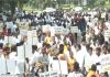 सफाई कर्मचारी की आत्महत्या का मामला : BJP का AAP दफ्तर के बाहर प्रदर्शन, पार्षद को हटाने और गिरफ्तारी की मांग