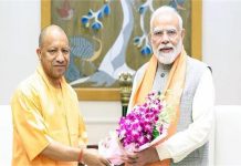 CM योगी ने दिल्ली में PM मोदी से की मुलाकात, कई अहम राजनीतिक मुद्दों पर हुई चर्चा