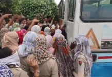 सफाई हड़ताल के बीच हरियाणा में बवाल, कर्मचारियों और पुलिस में हुई धक्का-मुक्की, कई हिरासत में