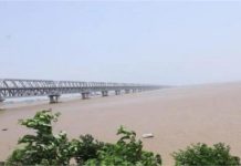 पटना में बाढ़ का खतरा: गांधी घाट पर बढ़ा गंगा का जलस्तर, खतरे के निशान से 1 सेमी ऊपर बह रही नदी