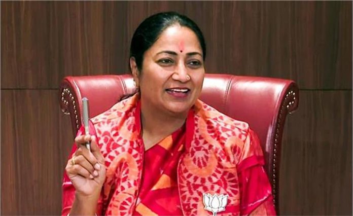 CM रेखा गुप्ता का बड़ा ऐलान, ‘4S’ मंत्र से बदलेगी दिल्ली की पब्लिक ट्रांसपोर्ट व्यवस्था