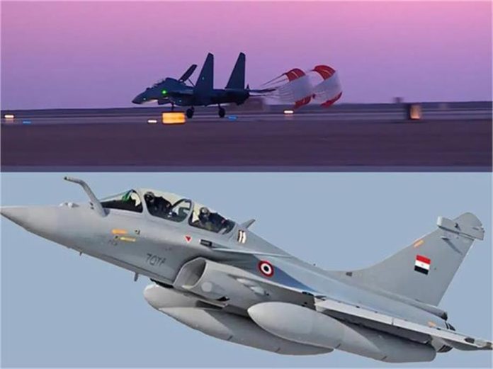 राफेल के सामने फिसड्डी हैं चीन के J-16 लड़ाकू विमान, मिस्र में हवाई युद्धाभ्यास ने खोली पावर पोल