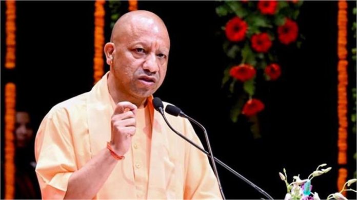मां कालरात्रि की पूजा के बाद बोले सीएम योगी, ‘2017 से पहले माफिया और दंगाइयों का था आतंक