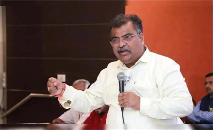 नमो रामो रमझट 2026’ पर विवाद: भाजपा नेताओं के गरबा खर्च को लेकर कांग्रेस ने उठाए सवाल