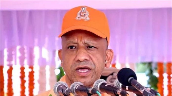 यूपी में पुलिसकर्मियों को दीवाली से पहले योगी सरकार का तोहफा, मोटरसाइकिल से मोबाइल तक बढ़े भत्ते यूपी में पुलिसकर्मियों को दीवाली से पहले योगी सरकार का तोहफा, मोटरसाइकिल से मोबाइल तक बढ़े भत्ते