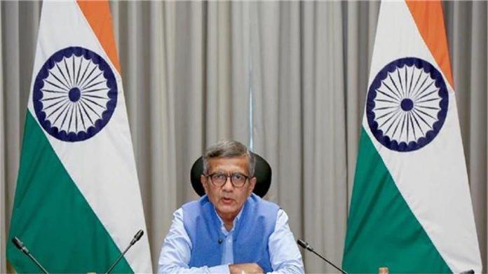 केंद्र ने रक्षा सचिव राजेश कुमार सिंह का कार्यकाल बढ़ाया : अब 2027 तक रहेंगे पद पर केंद्र ने रक्षा सचिव राजेश कुमार सिंह का कार्यकाल बढ़ाया : अब 2027 तक रहेंगे पद पर