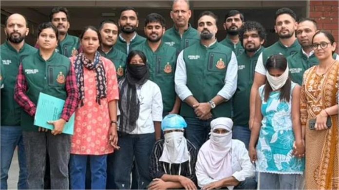 टाइगर श्रॉफ केस: दिल्ली पुलिस ने दो महिलाओं समेत 4 आरोपियों को किया गिरफ्तार, सलमान खान के घर भी हुई थी रेकी