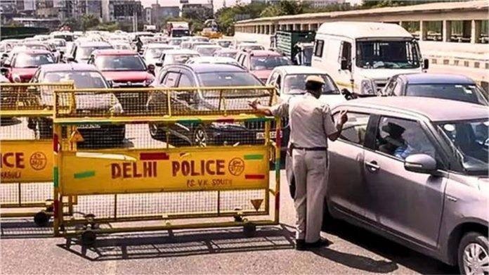 दिल्ली जाने से पहले नई पाबंदियों के बारे में जान लें, ट्रैफिक पुलिस ने की घोषणा